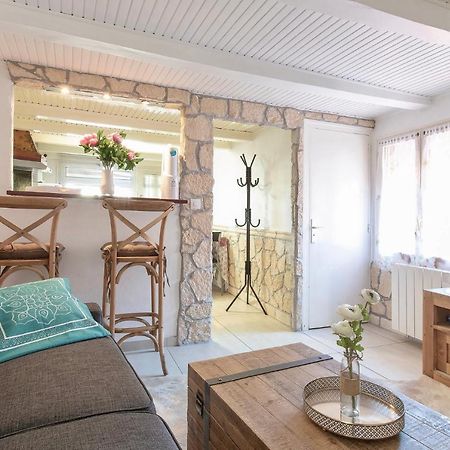 Annecy Sainte Claire Vieille Ville 38M2 Terrasse Proche Gare Et Lac 4 Pers 3 Etoiles 외부 사진
