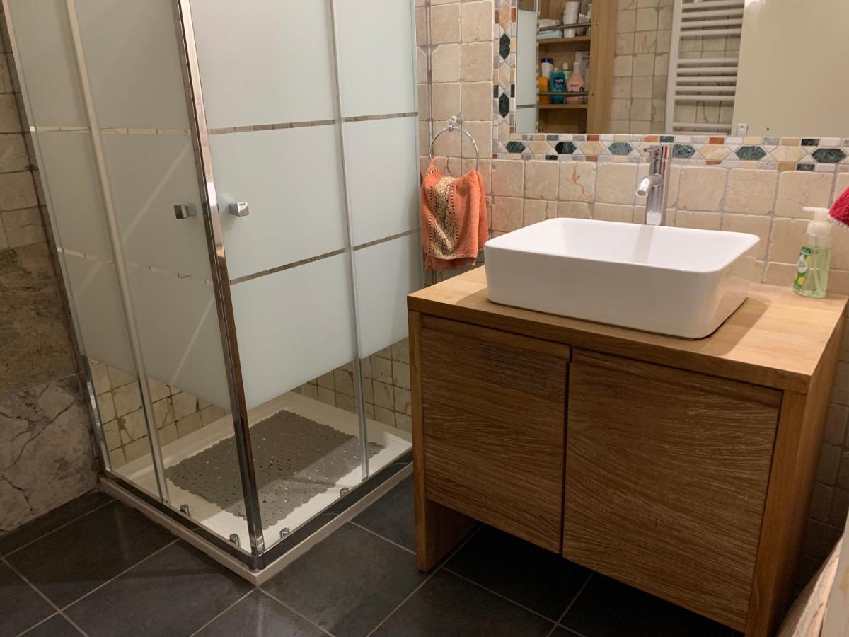Annecy Sainte Claire Vieille Ville 38M2 Terrasse Proche Gare Et Lac 4 Pers 3 Etoiles 외부 사진