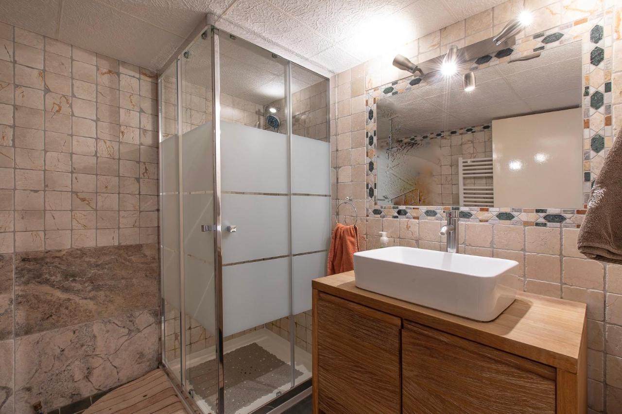 Annecy Sainte Claire Vieille Ville 38M2 Terrasse Proche Gare Et Lac 4 Pers 3 Etoiles 외부 사진