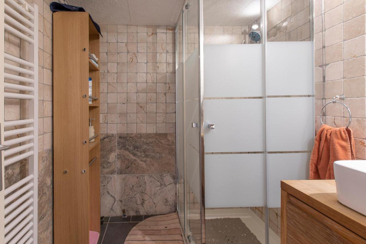 Annecy Sainte Claire Vieille Ville 38M2 Terrasse Proche Gare Et Lac 4 Pers 3 Etoiles 외부 사진